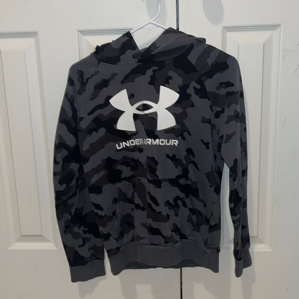 Underamour hoodie